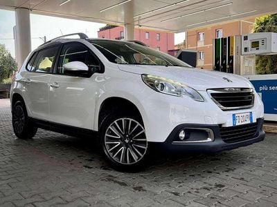 Usata Peugeot 2008 Allure 82 CV (60 kW) 2016 Bianco SUV