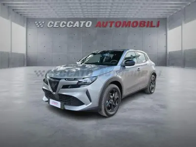Usata Alfa Romeo GT Junior 145 CV (106 kW) 2025 Grigio SUV