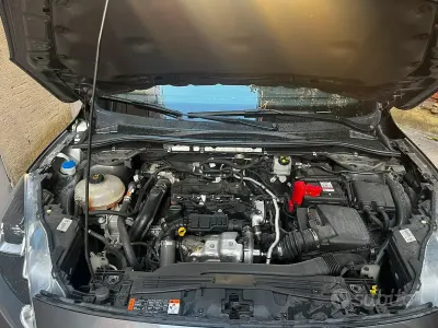 Usata Ford Kuga 120 CV (88 kW) 2022 Grigio SUV