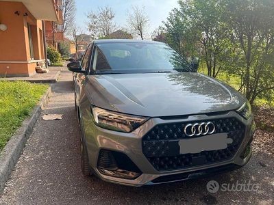 Usata Audi A1 Comfort 150 CV (110 kW) 2023 Grigio SUV