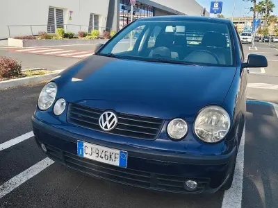 Usata VW Polo 75 CV (55 kW) 2003 Blu Berlina