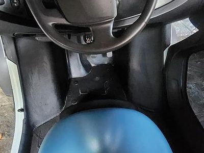 Usata Renault Twizy 12 kW (17 CV) 2015 Bianco Utilitaria