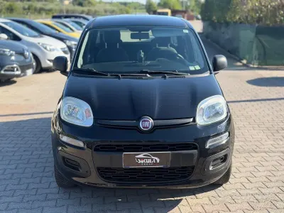 Usata Fiat Panda Lounge 80 CV (58 kW) 2017 Nero Utilitaria