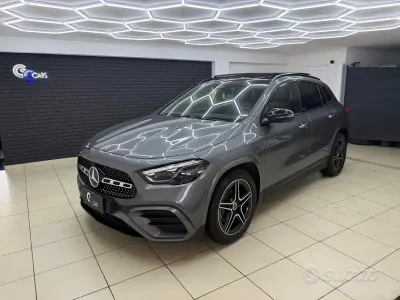 Usata Mercedes GLA200 AMG Line Premium 150 CV (110 kW) 2025 Grigio SUV