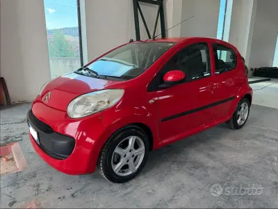 Usata Citroën C1 54 CV (39 kW) 2007 Rosso Utilitaria