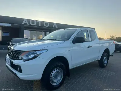Usata Mitsubishi L200 154 CV (113 kW) 2018 Bianco Pick-up