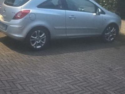 Usata Opel Corsa 75 CV (55 kW) 2007 Grigio Utilitaria