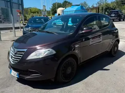 Usata Lancia Ypsilon