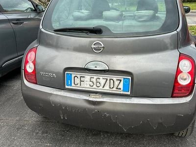 Begagnad Nissan Micra Acenta 80 HK (58 kW) 2003 Grå Halvkombi