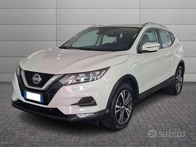 Usado Nissan Qashqai Acenta 140 HP (102 kW) 2021 Azul SUV
