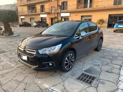 Usata DS Automobiles DS4 114 CV (83 kW) 2014 Nero Utilitaria