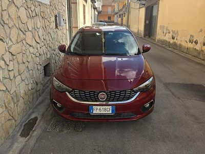 Usata Fiat Tipo 120 CV (88 kW) 2018 Rosso Berlina