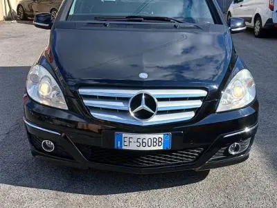 Usata Mercedes 200