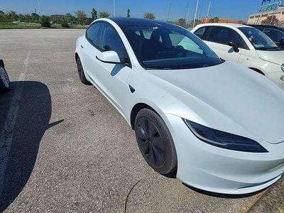 Occasion Tesla Model 3 RWD 88 kW (120 ch) 2024 Berline