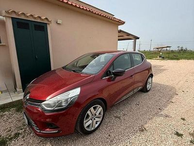 Usata Renault Clio IV 75 CV (55 kW) 2018 Rosso Berlina