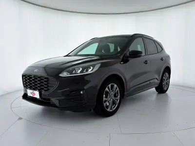 Usata Ford Kuga ST-Line 150 CV (110 kW) 2021 Nero SUV