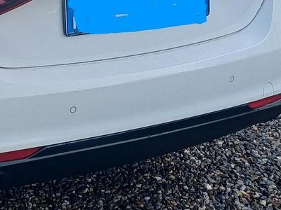 Usata Alfa Romeo Giulia 150 CV (110 kW) 2017 Bianco Berlina