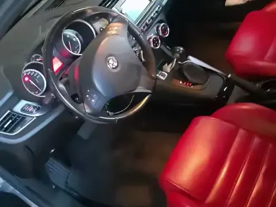 Usata Alfa Romeo Giulietta 170 CV (125 kW) 2012 Utilitaria