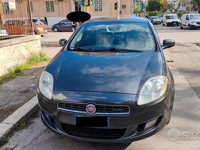 Usata Fiat Bravo Active 120 CV (88 kW) 2008 Marrone Utilitaria