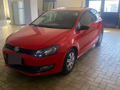 Usata VW Polo 90 CV (66 kW) 2010 Rosso Utilitaria