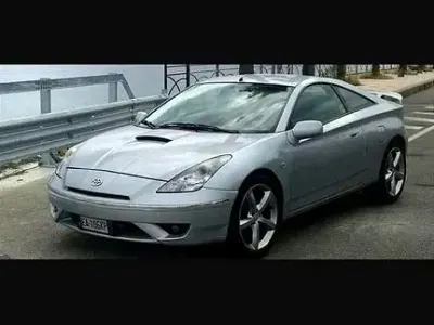 Usata Toyota Celica 143 CV (105 kW) 2005 Grigio Coupé