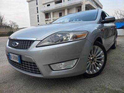 Usata Ford Mondeo 140 CV (102 kW) 2007 Argento Berlina