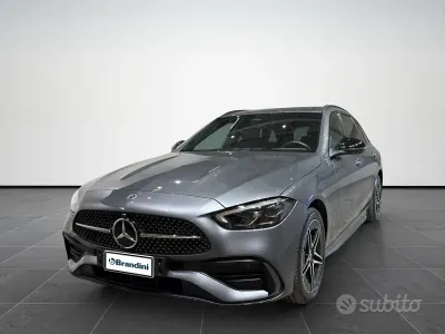 Usata Mercedes 300 AMG Line Premium Plus 197 CV (144 kW) 2024 Grigio Station wagon
