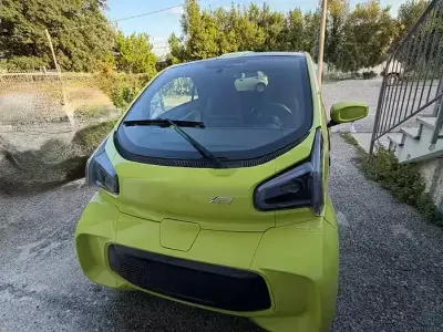 Usata XEV Yoyo 7 kW (10 CV) 2024 Giallo Utilitaria