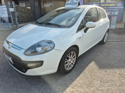 Usata Fiat Punto Evo S 69 CV (50 kW) 2011 Bianco Utilitaria