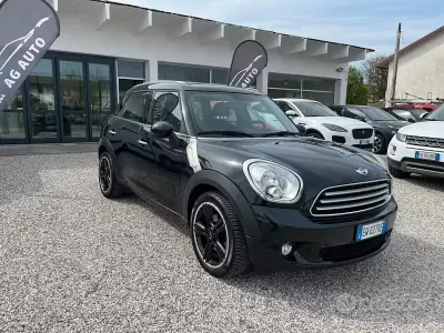 Begagnad Mini Cooper D Countryman Business 111 HK (81 kW) 2014 Svart SUV