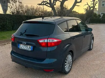 Begagnad Ford C-MAX 115 HK (84 kW) 2011 Minibuss