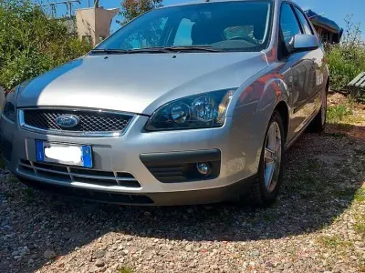 Usata Ford Focus 2006 Grigio Berlina