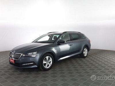 Usata Skoda Superb Ambition 120 CV (88 kW) 2020 Grigio quarzo Station wagon