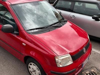 Usata Fiat Panda 69 CV (50 kW) 2011 Rosso Utilitaria