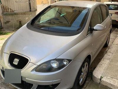 Usata Seat Altea 2006 Grigio Monovolume