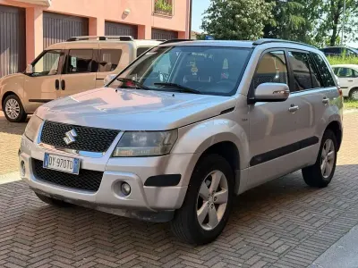 Usata Suzuki Grand Vitara 129 CV (94 kW) 2010 SUV
