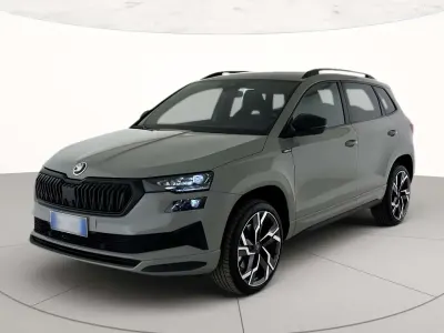 Usata Skoda Karoq SportLine 150 CV (110 kW) 2025 Grigio acciaio SUV
