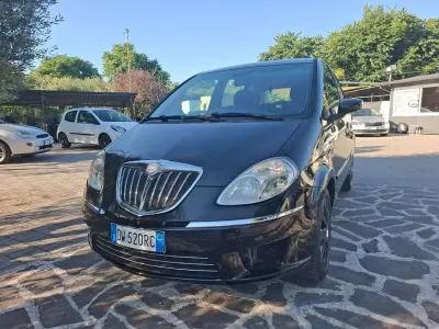 Usata Lancia Musa 95 CV (69 kW) 2009 Other Monovolume