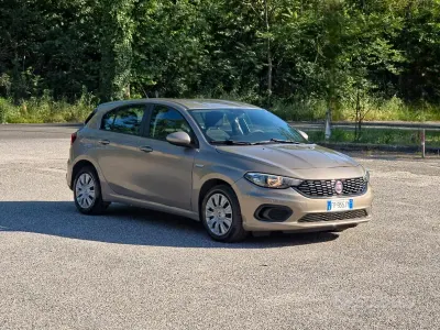 Usata Fiat Tipo S 120 CV (88 kW) 2018 Marrone Berlina