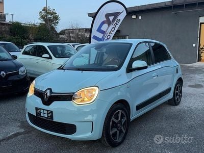 Usado Renault Twingo LIMITED 73 HP (53 kW) 2021 Azul Citadino