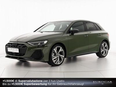 Usata Audi A3 S-Line 150 CV (110 kW) 2025 Verde distretto metallizzato Berlina