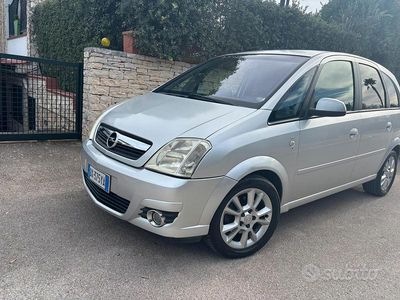Usata Opel Meriva 2009 Grigio Monovolume