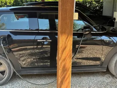 Usata Mini Cooper SE 75 kW (102 CV) 2022 Nero Utilitaria