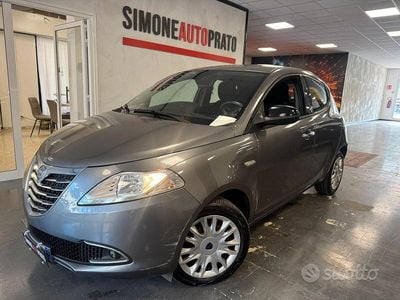 Usata Lancia Ypsilon Silver 69 CV (50 kW) 2013 Grigio Utilitaria