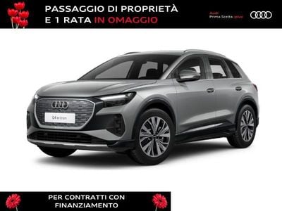 Usata Audi Q4 e-tron Advanced 69 kW (95 CV) 2023 Grigio tifone metallizzato SUV