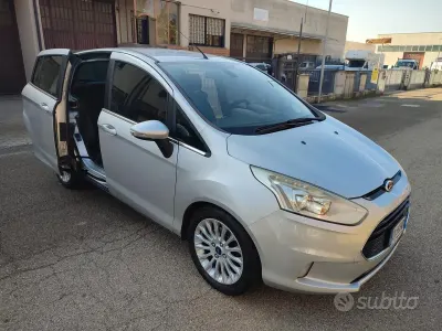 Usata Ford B-MAX 75 CV (55 kW) 2013 Grigio Monovolume