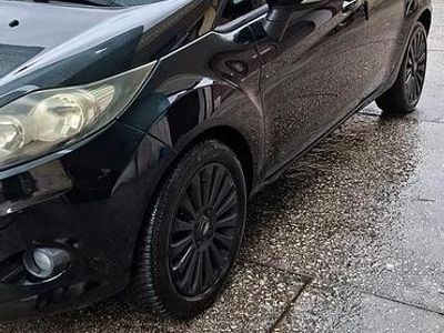 Usata Ford Fiesta 97 CV (71 kW) 2010 Utilitaria
