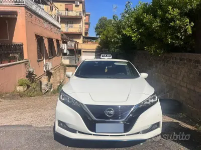 Usata Nissan Leaf 89 kW (122 CV) 2019 Bianco Utilitaria