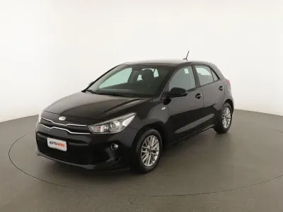 Usata Kia Rio 85 CV (62 kW) 2019 Nero Berlina