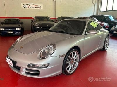 Usata Porsche 911 Carrera S 355 CV (261 kW) 2006 Grigio Coupé